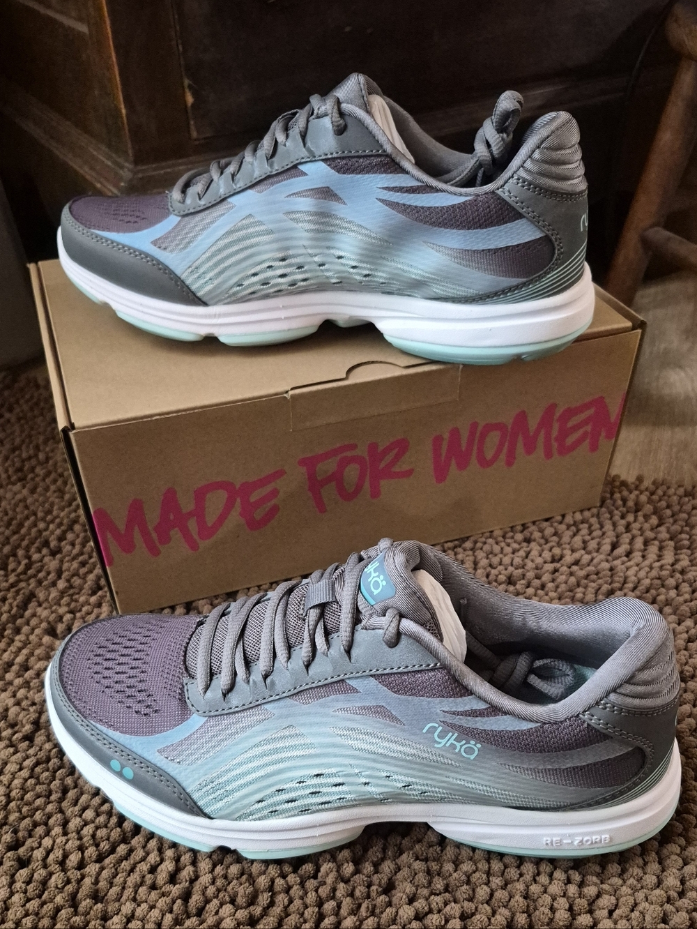 Ryka Women's Gray and Teal Athletic Sneakers